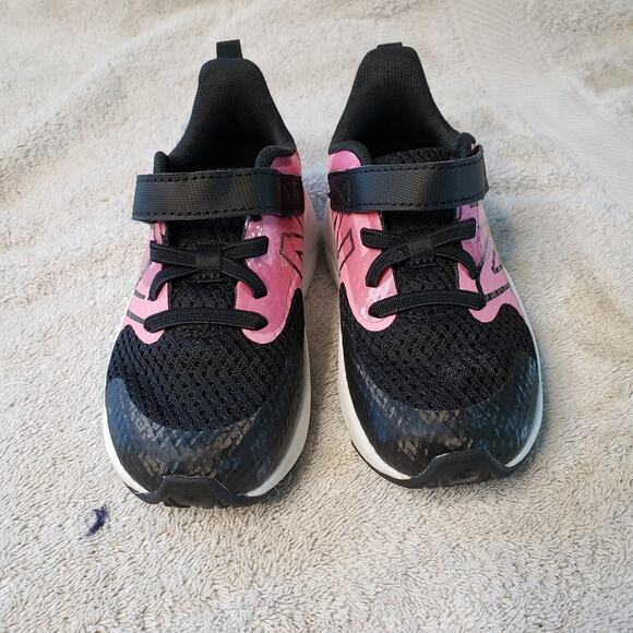 New Balance Rave Run V2 Sneakers Shoes Kids 8.5 M Running Sneakers ITRAVAS2
